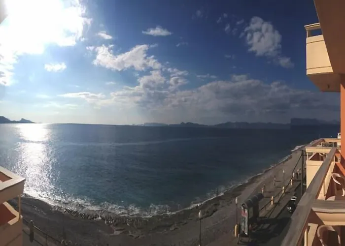 Daire 4 Brothers Rhodes City